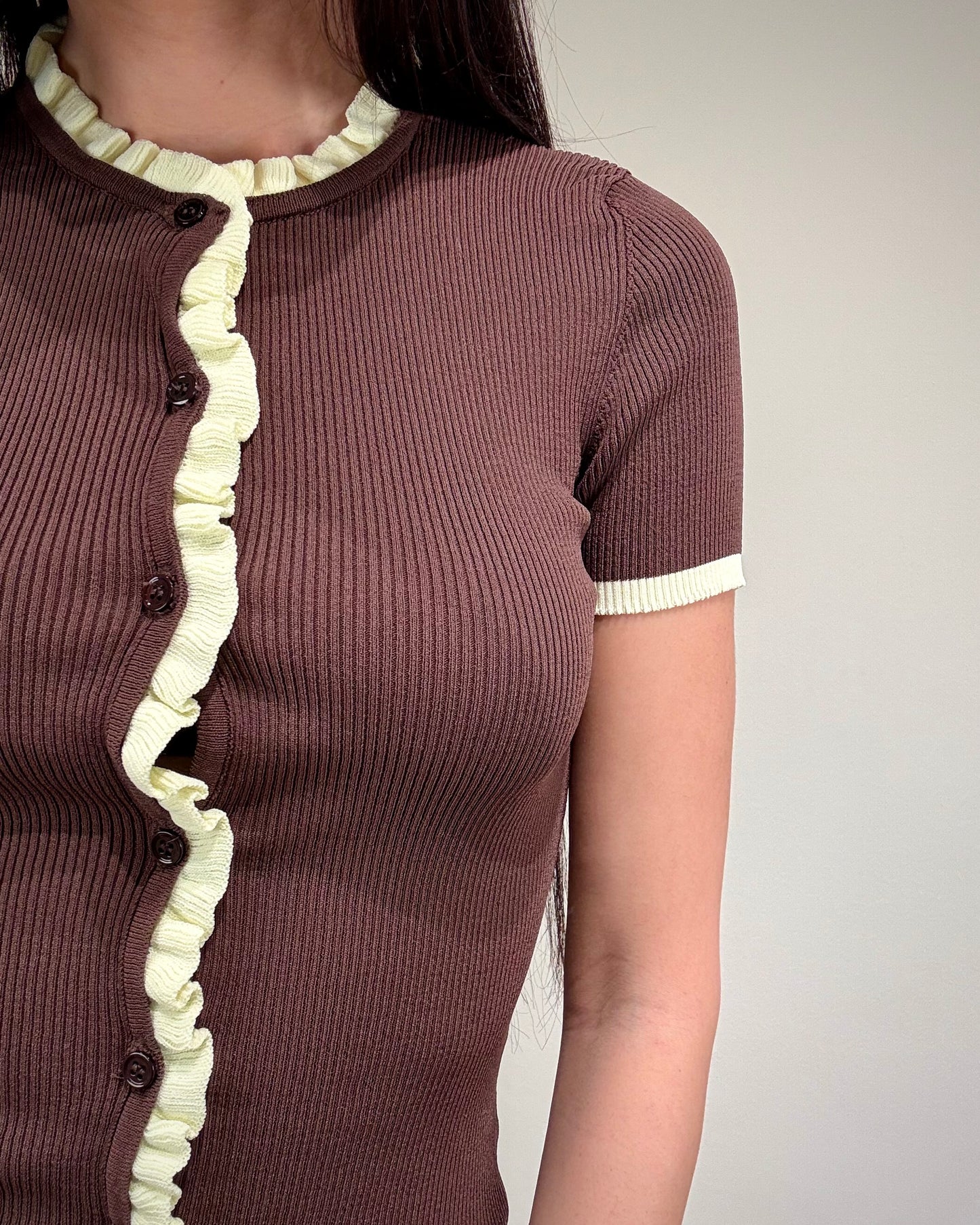 T-SHIRT COSTINE BON TON