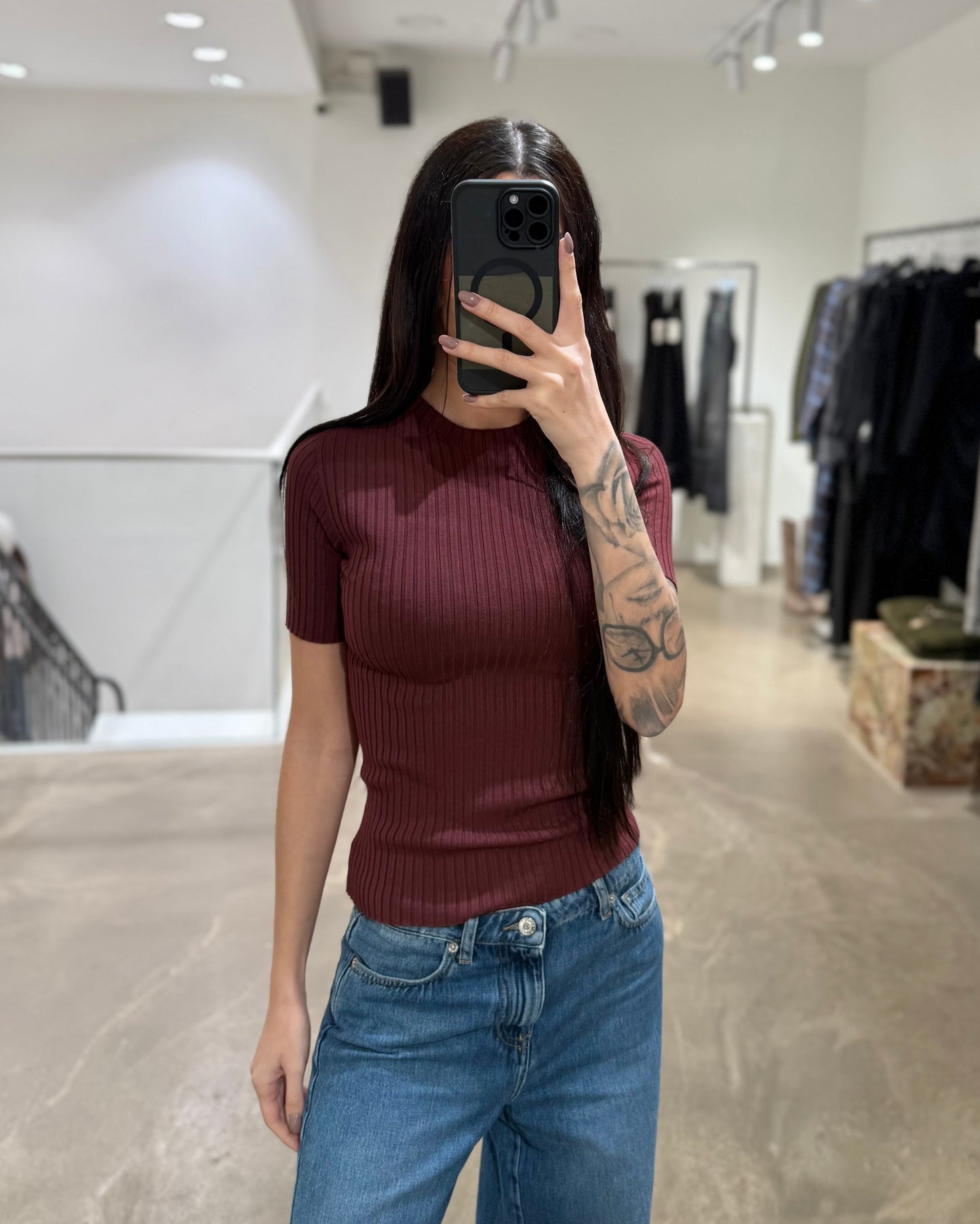 MAGLIA A COSTINE MANICA CORTA