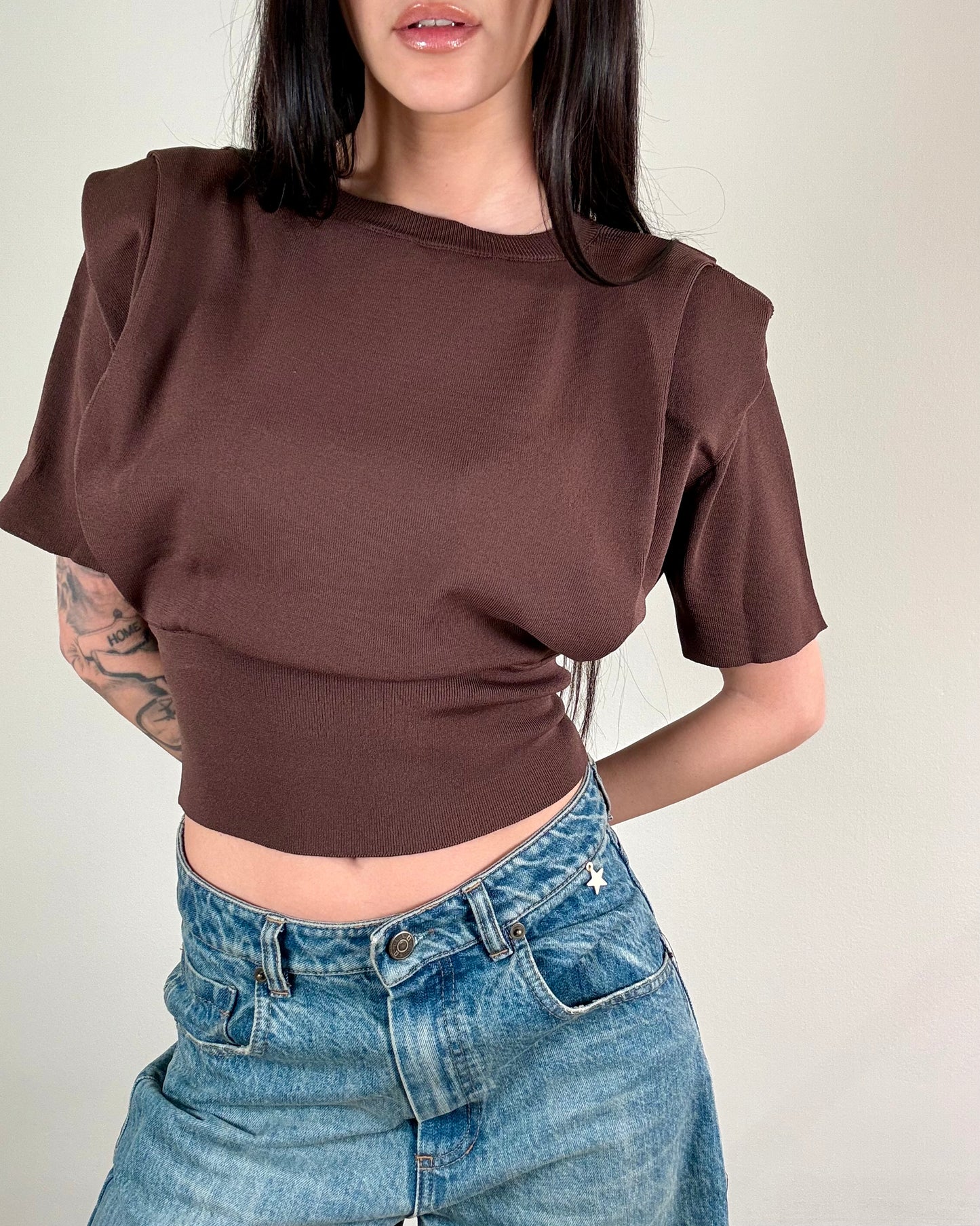 MAGLIA CON SPALLACCI