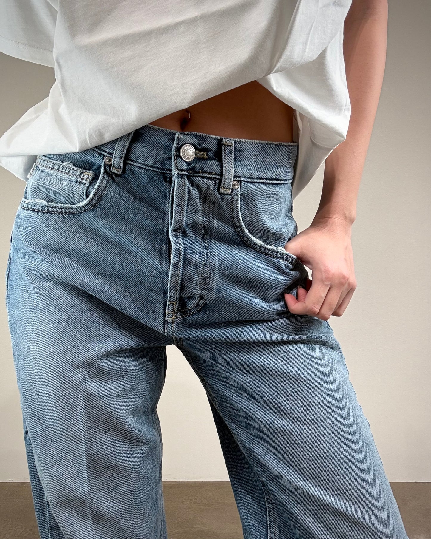 JEANS ADRIANA