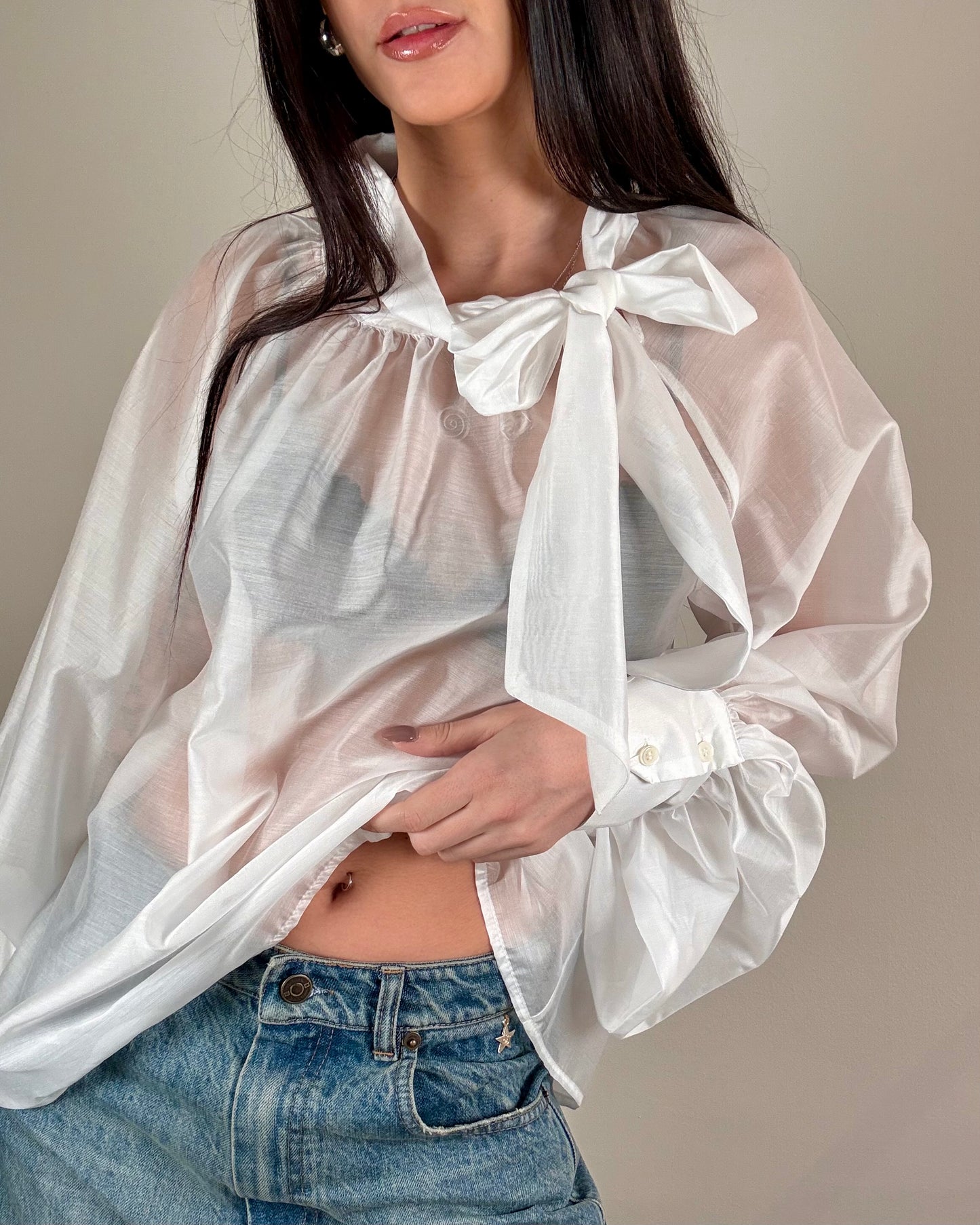BLUSA CON FIOCCO