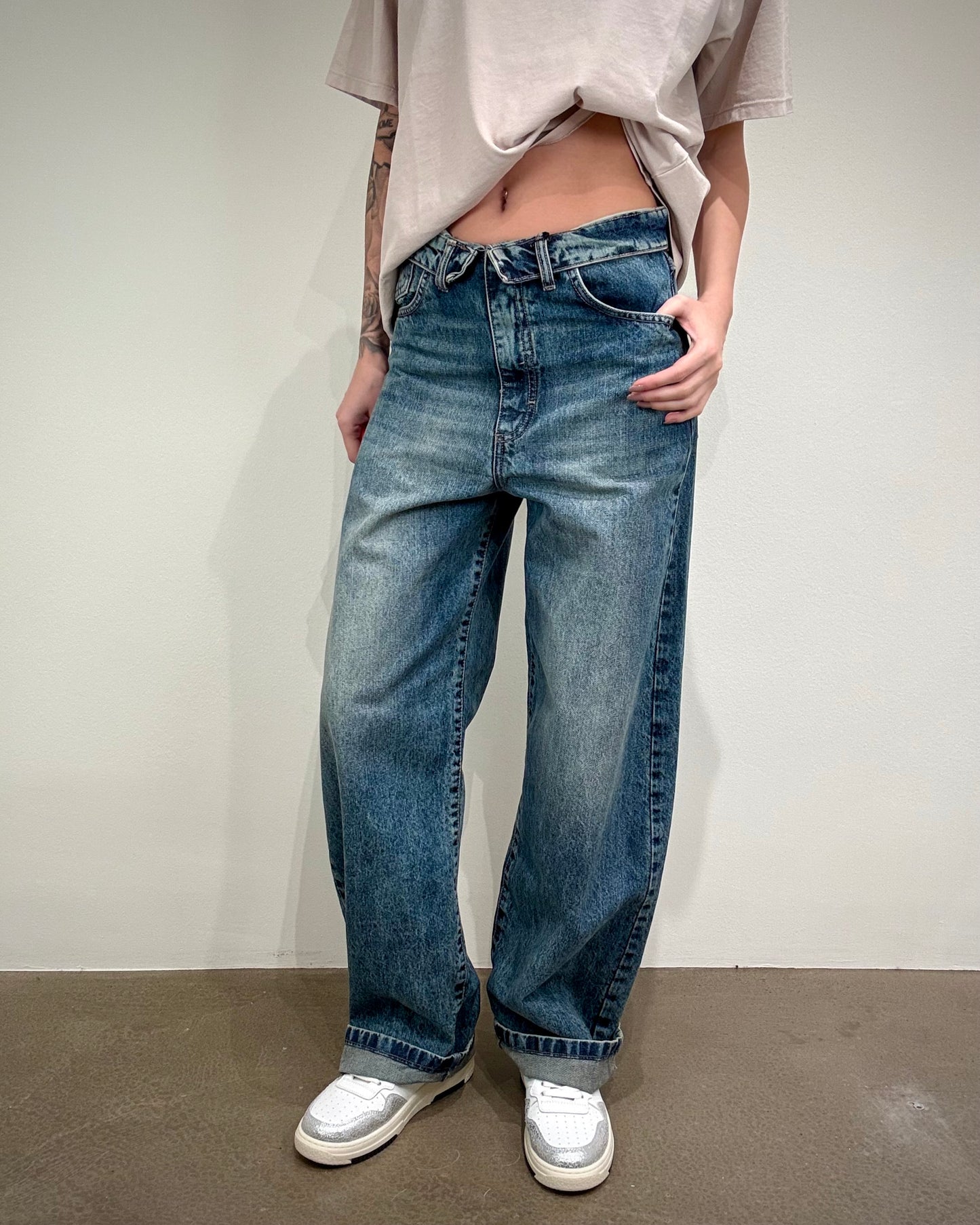 JEANS CINTURA RISVOLTATA