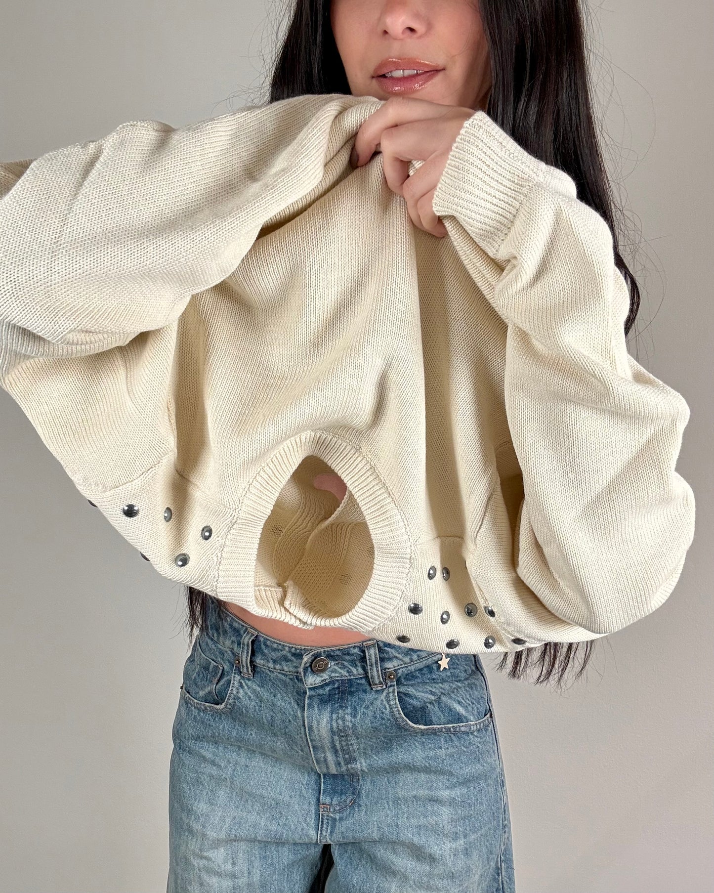CARDIGAN CON BORCHIE