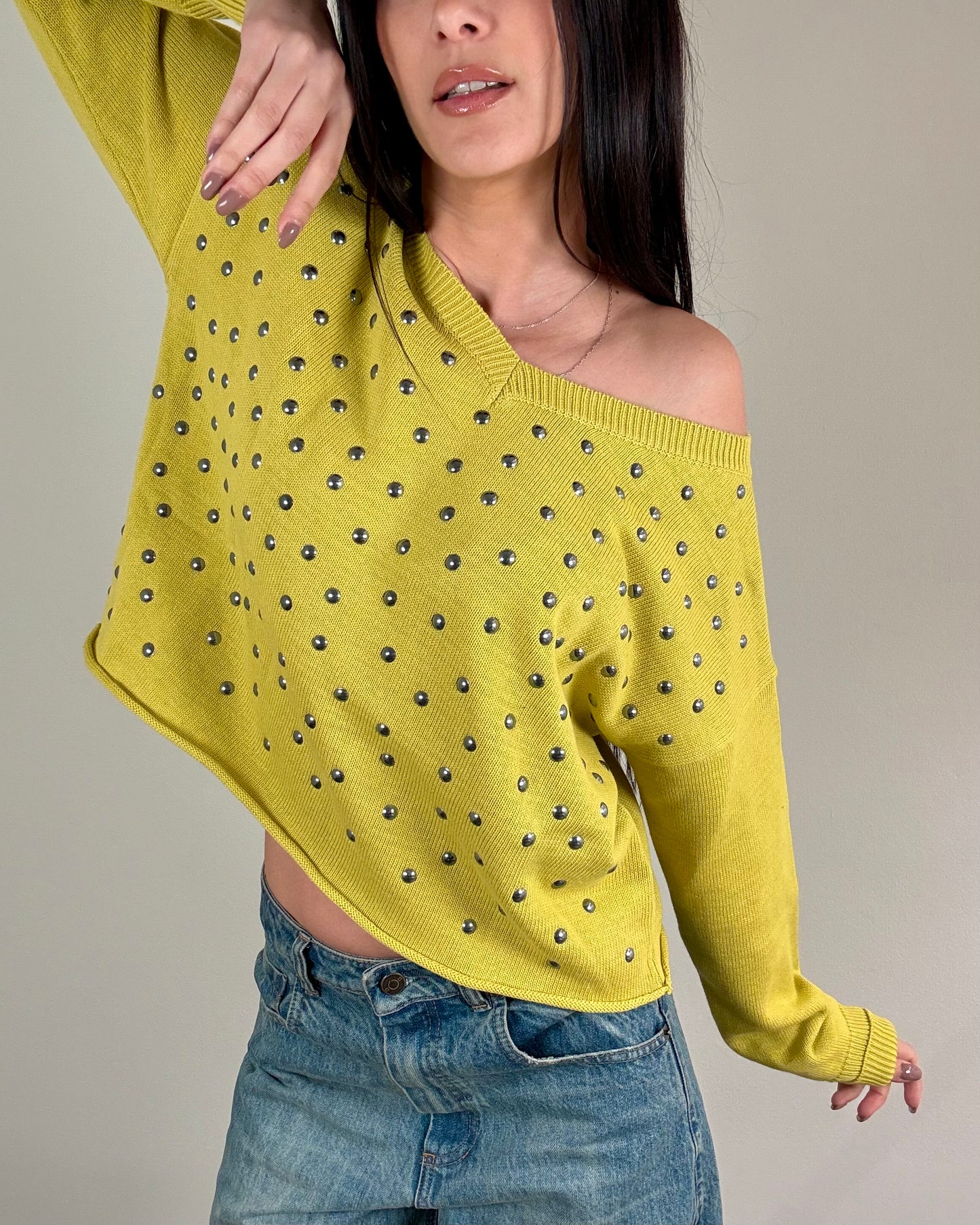MAGLIA CON BORCHIE