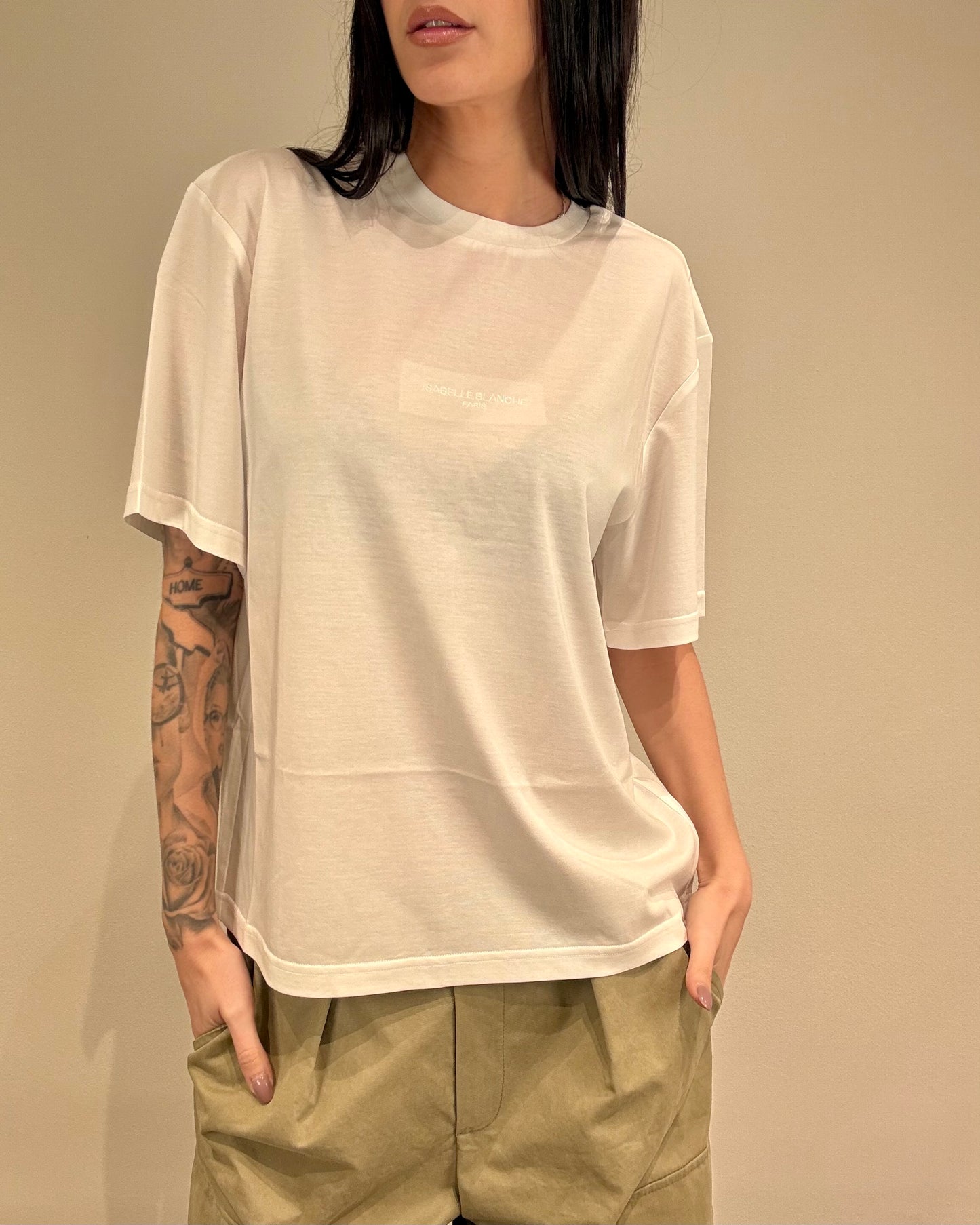 T-SHIRT CON LOGO RICAMATO