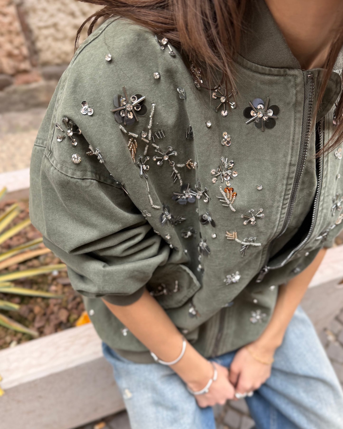 BOMBER MILITARE CON APPLICAZIONI