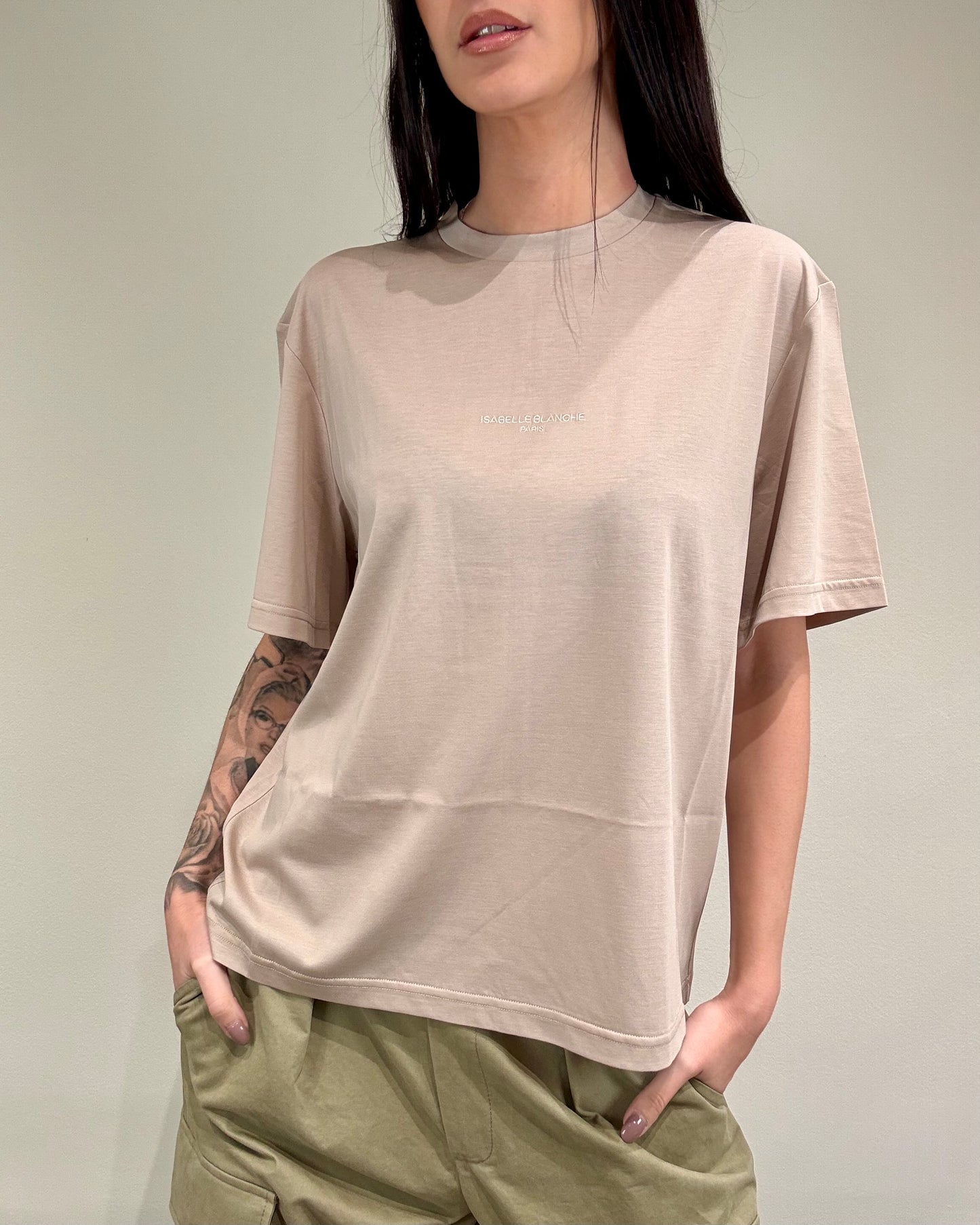 T-SHIRT CON LOGO RICAMATO
