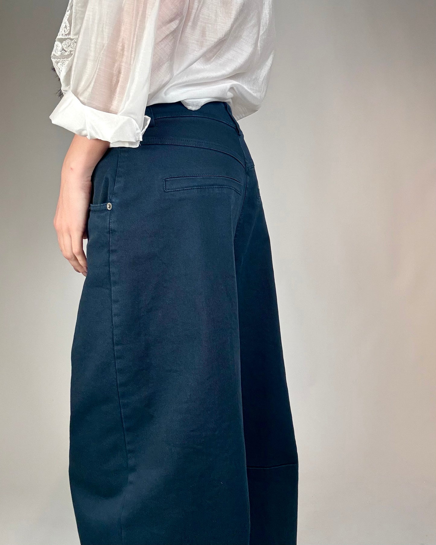 PANTALONE BARREL